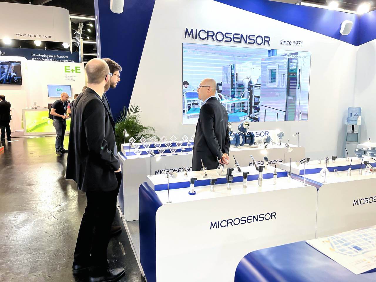 1652931188879709.jpg 1652931188879709.jpg